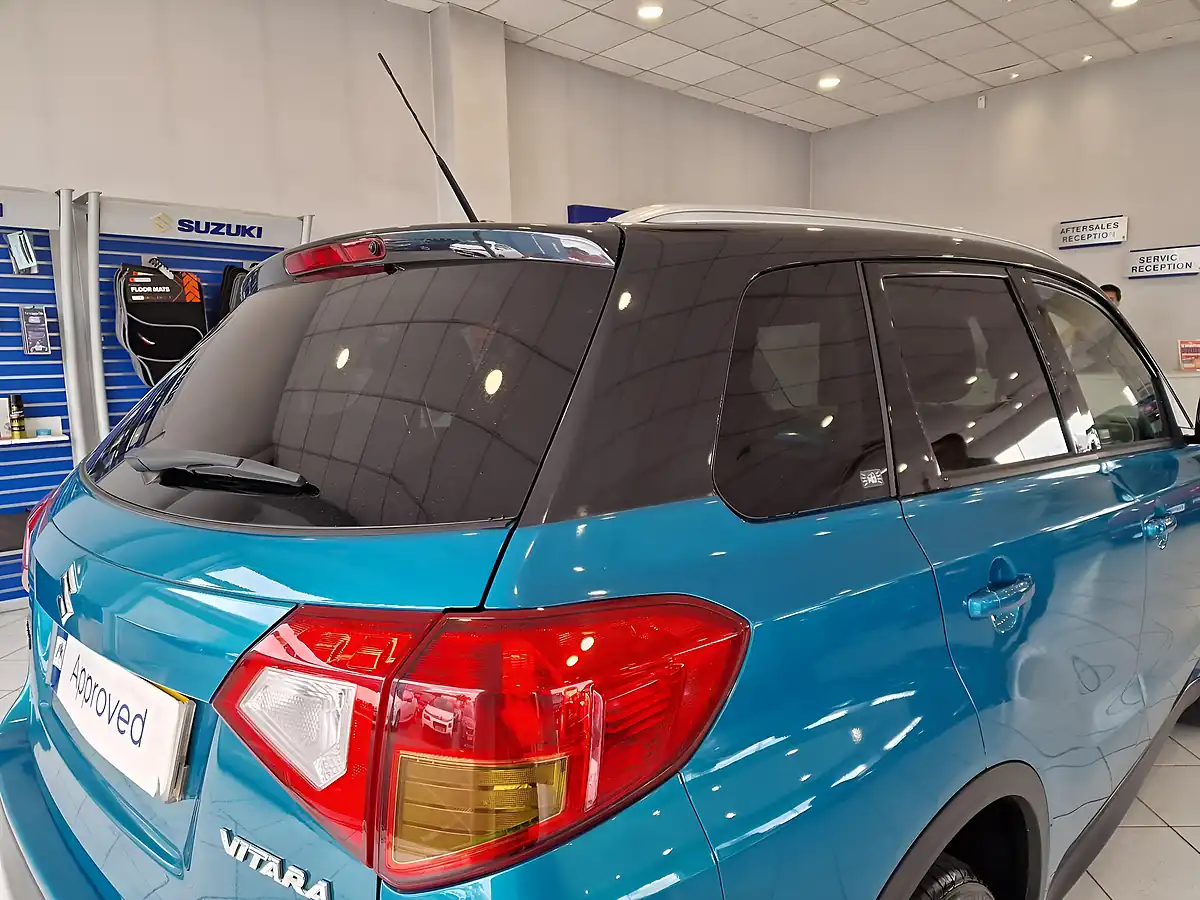 Used 2016 Suzuki Vitara Sz-T Blue - Interior and Exterior details 18