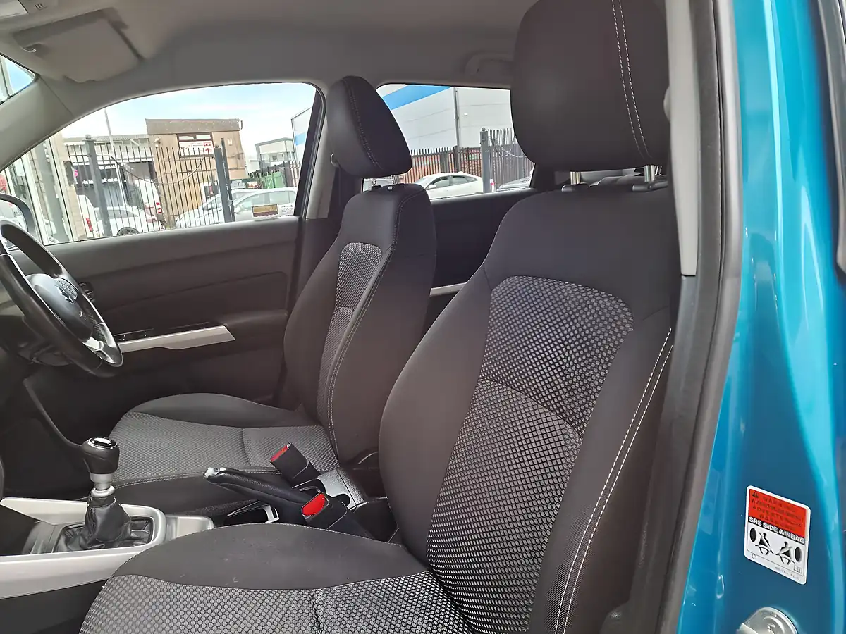 Used 2016 Suzuki Vitara Sz-T Blue - Interior and Exterior details 20