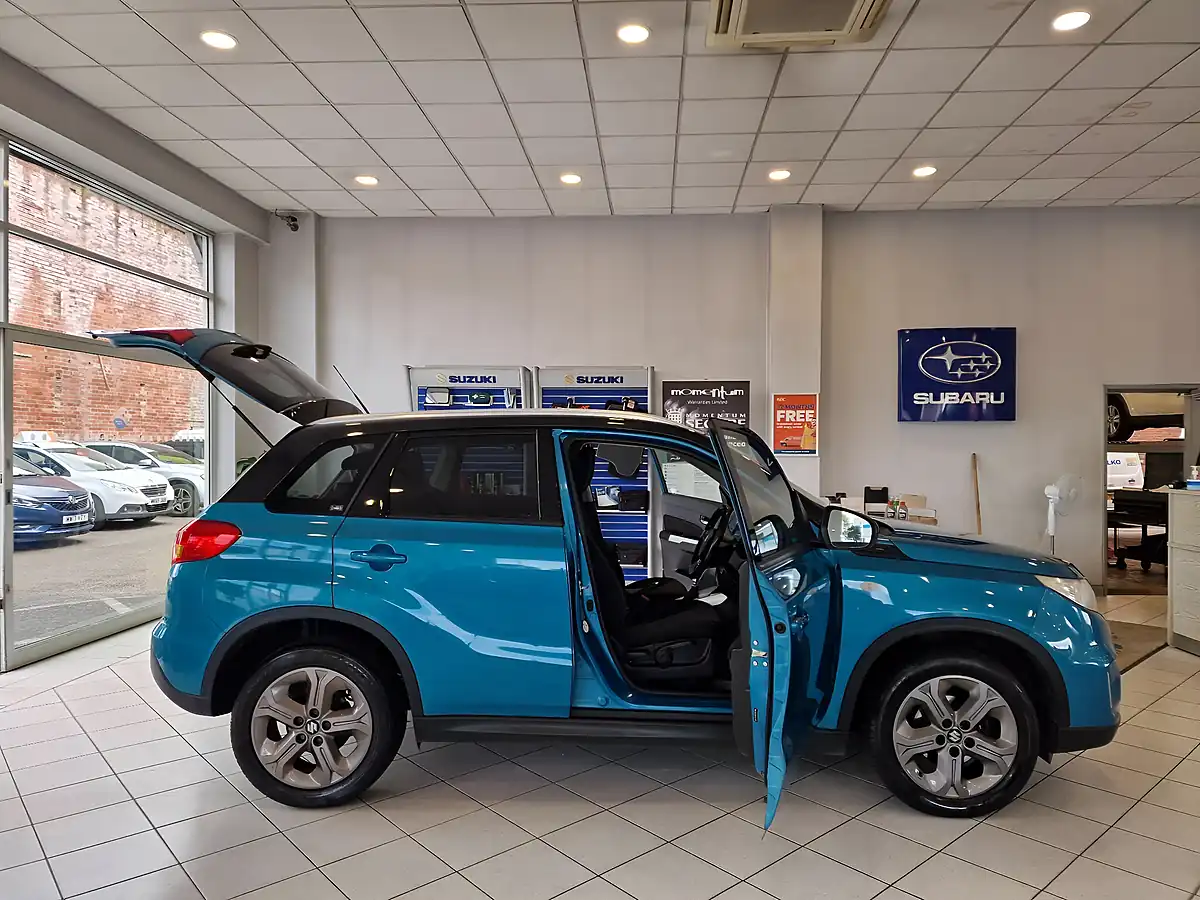 Used 2016 Suzuki Vitara Sz-T Blue - Interior and Exterior details 6