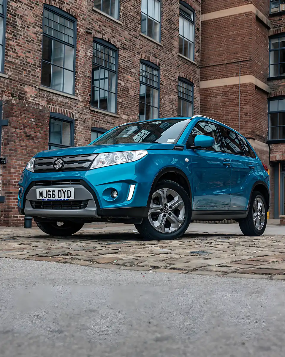 Used 2016 Suzuki Vitara Sz-T Blue - Interior and Exterior details 18