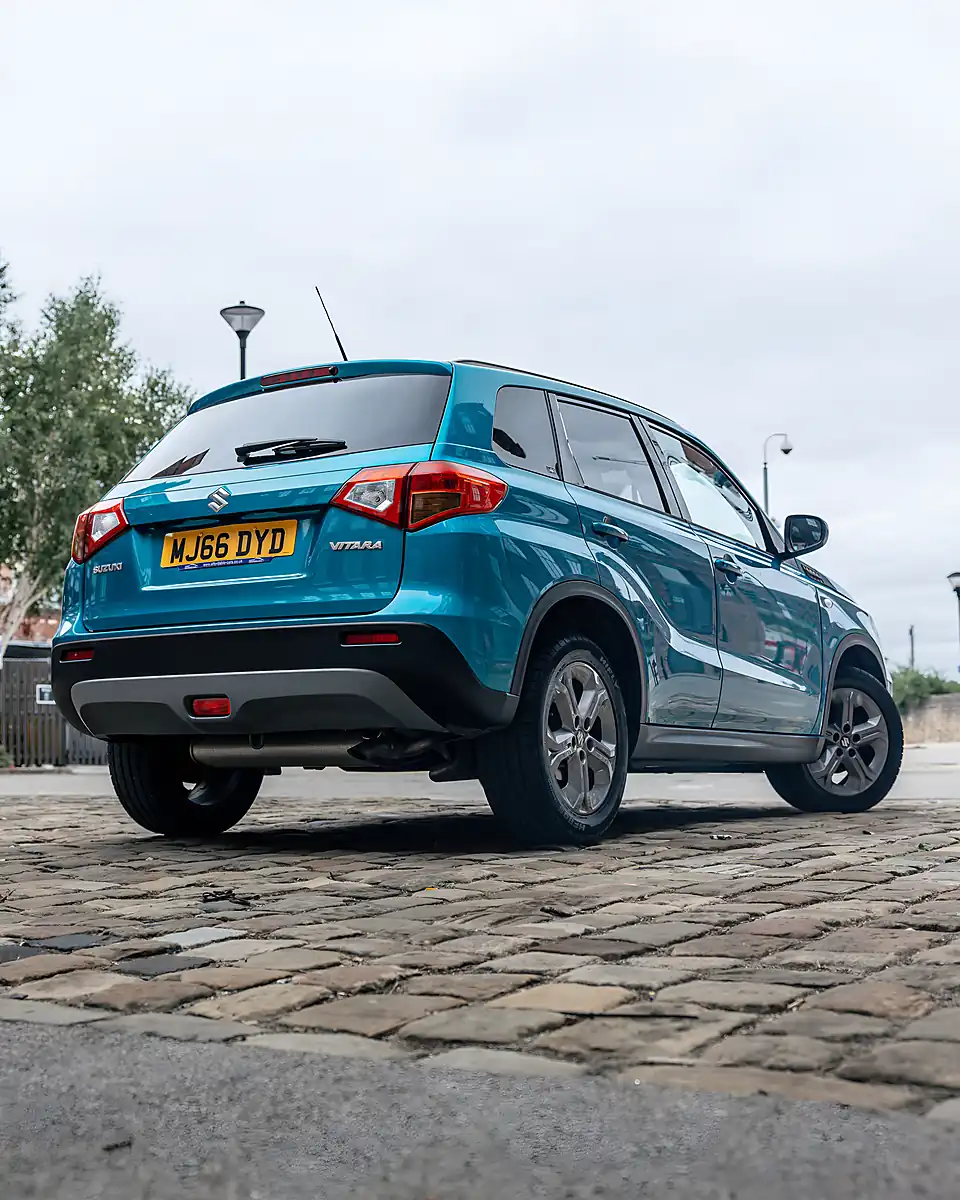 Used 2016 Suzuki Vitara Sz-T Blue - Interior and Exterior details 3