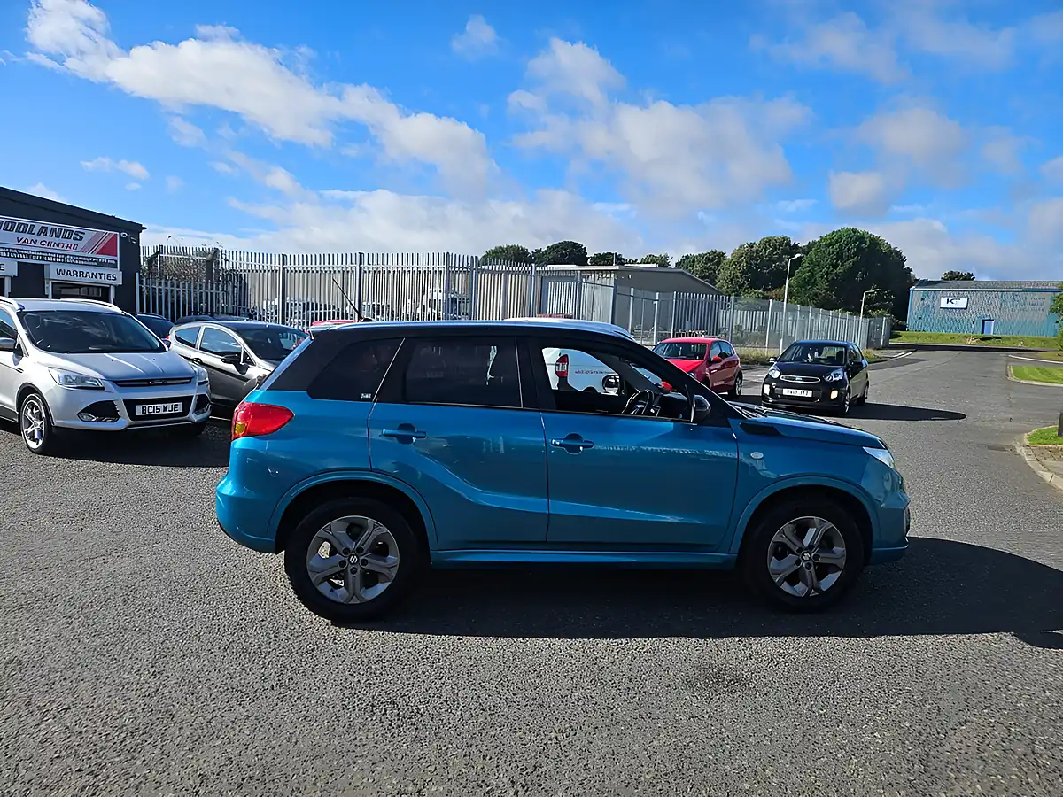 Used 2016 Suzuki Vitara Sz-T Blue - Interior and Exterior details 2