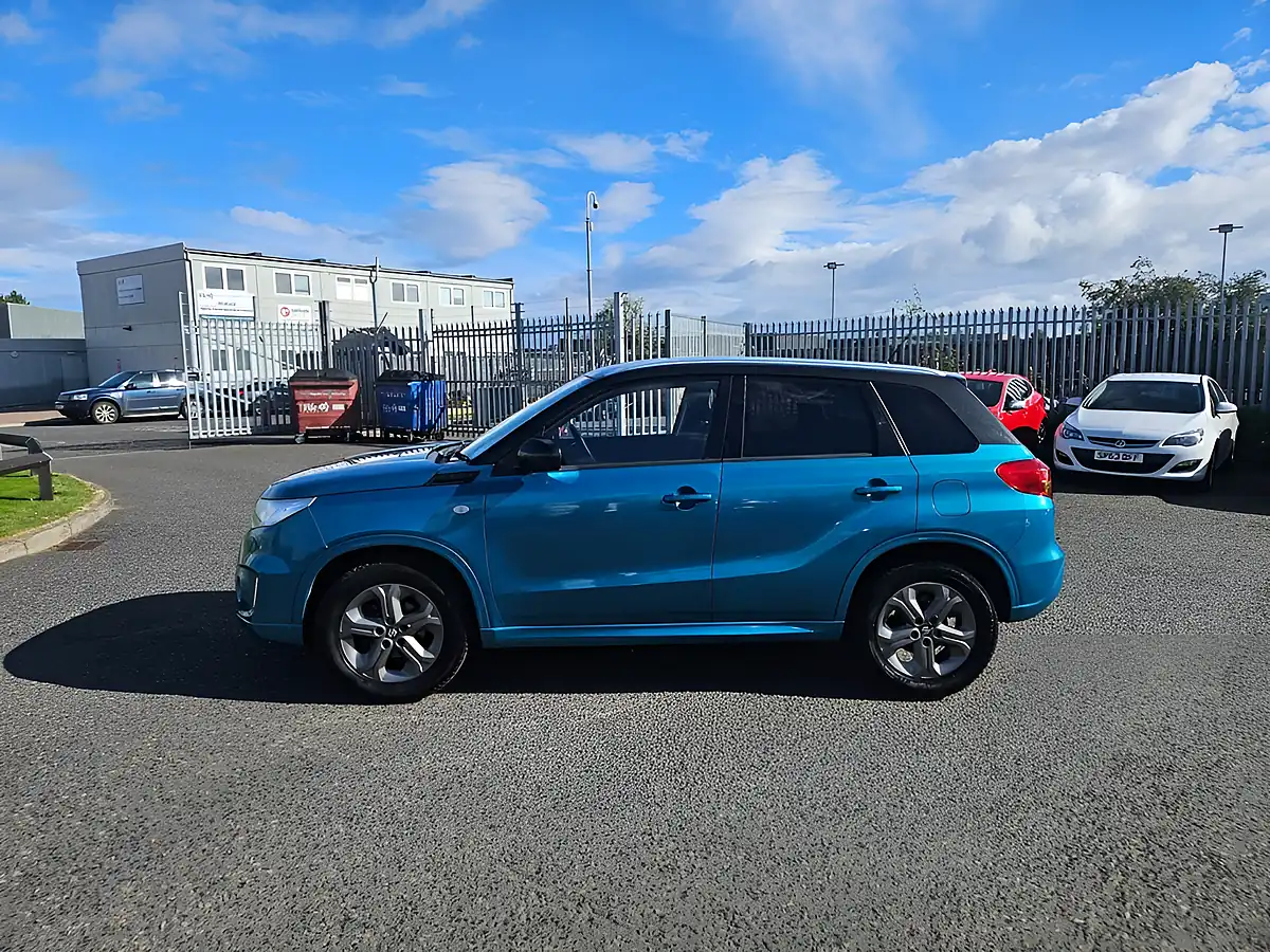 Used 2016 Suzuki Vitara Sz-T Blue - Interior and Exterior details 5