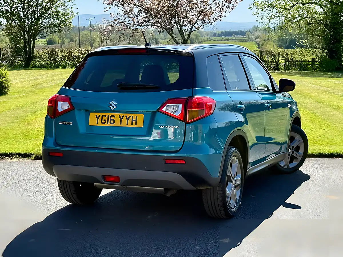 Used 2016 Suzuki Vitara Sz-T Turquoise - Interior and Exterior details 6