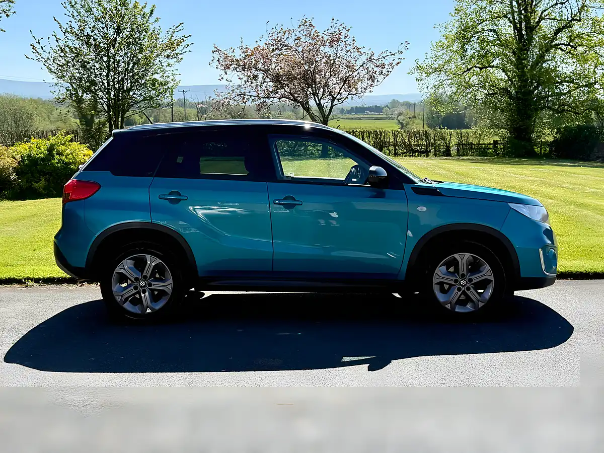 Used 2016 Suzuki Vitara Sz-T Turquoise - Interior and Exterior details 7