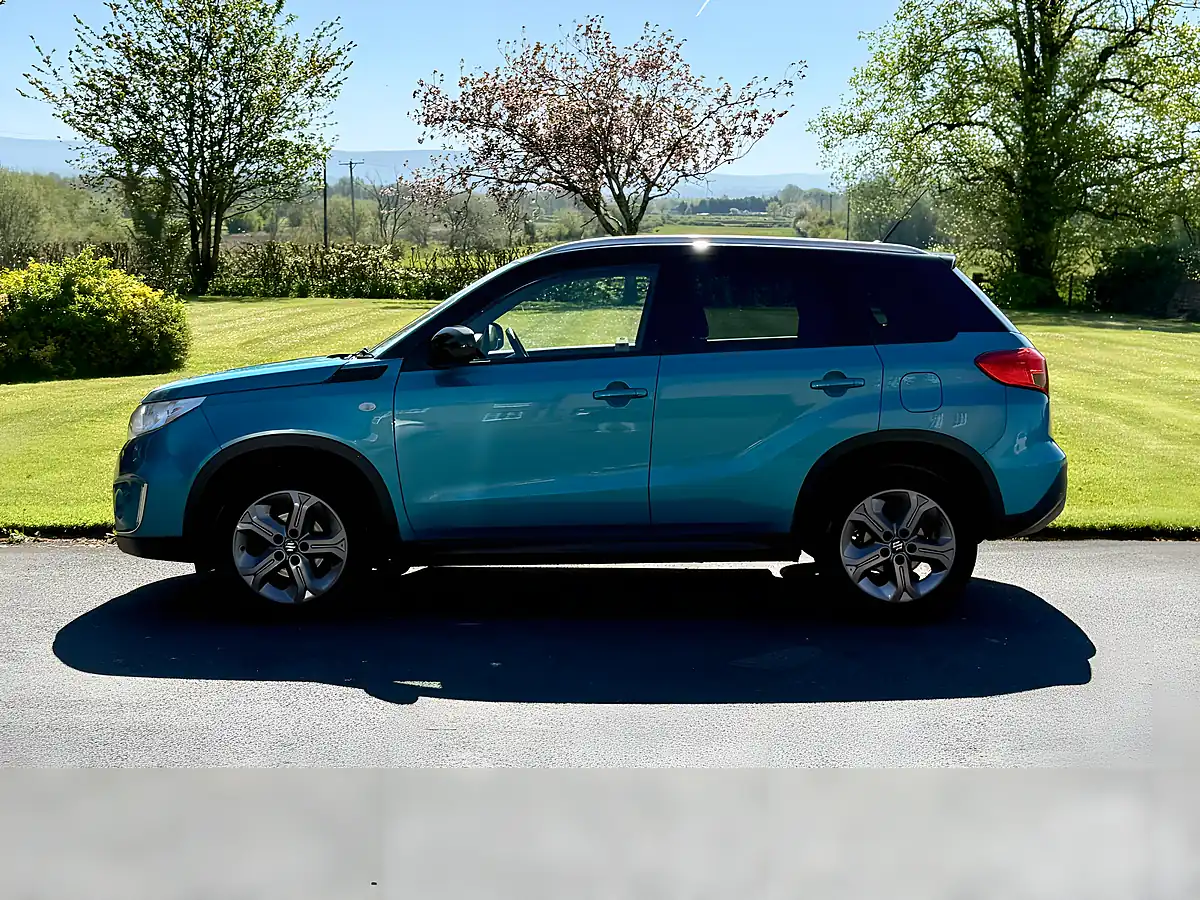Used 2016 Suzuki Vitara Sz-T Turquoise - Interior and Exterior details 8