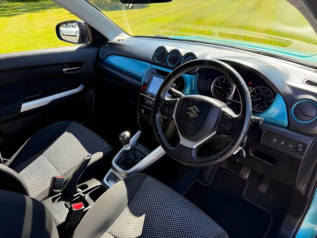 Used 2016 Suzuki Vitara Sz-T Turquoise - Interior and Exterior details 9