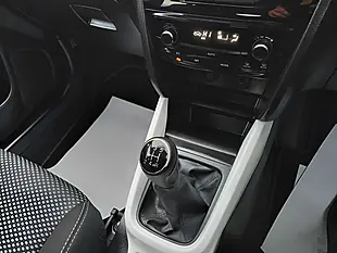 Used 2016 Suzuki Vitara Sz-T White - Interior and Exterior details 17