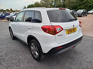 Used 2016 Suzuki Vitara Sz-T White - Interior and Exterior details 5