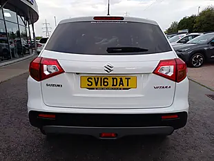 Used 2016 Suzuki Vitara Sz-T White - Interior and Exterior details 6
