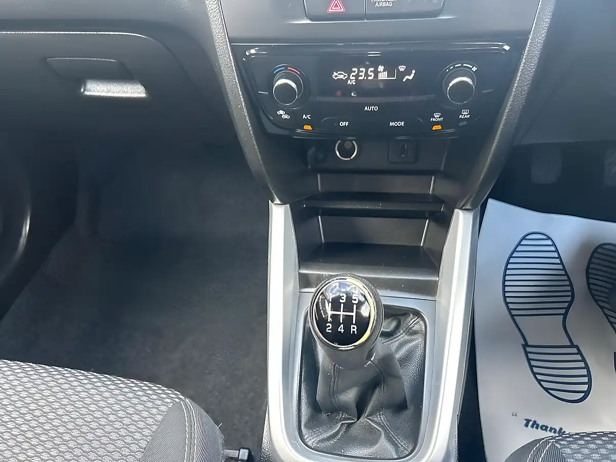 Used 2016 Suzuki Vitara SZ4 Black - Interior and Exterior details 18