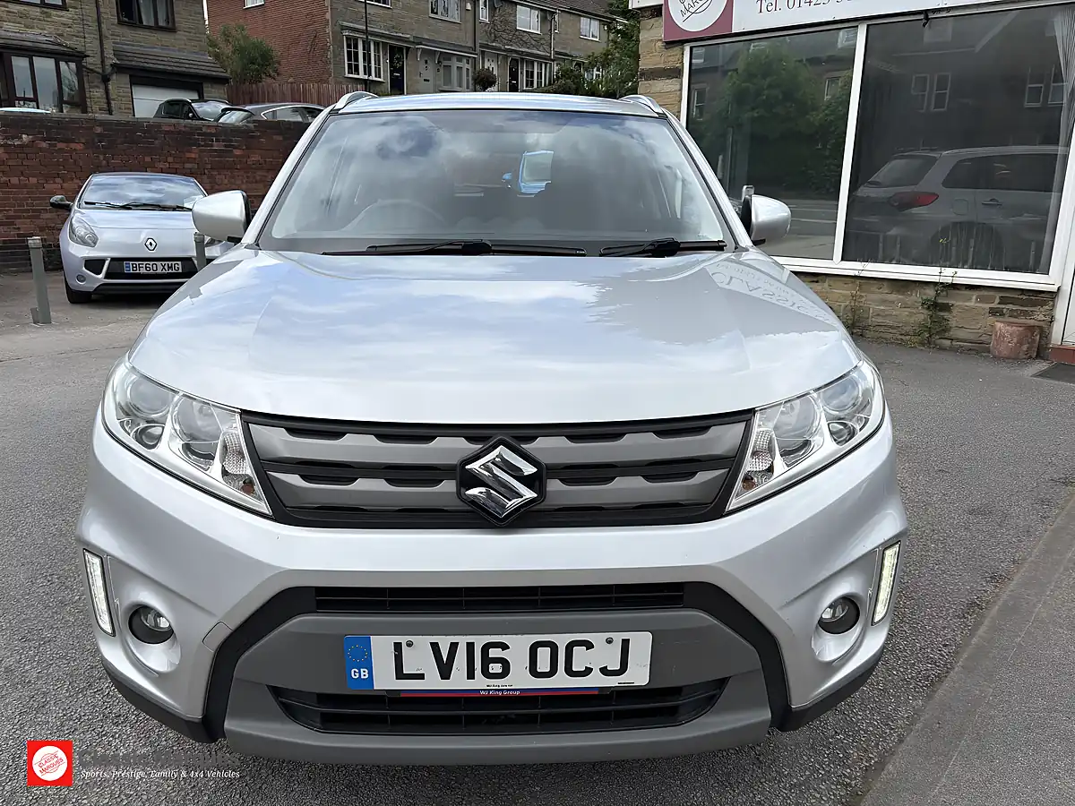 Used 2016 Suzuki Vitara SZ4 Silver - Interior and Exterior details 5