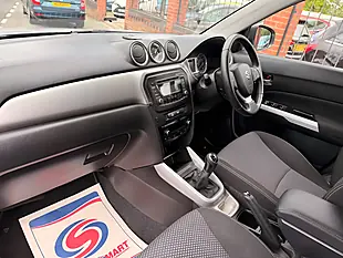 Used 2016 Suzuki Vitara SZ4 Silver - Interior and Exterior details 12