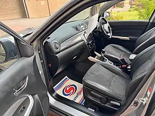 Used 2016 Suzuki Vitara SZ5 Allgrip Grey - Interior and Exterior details 14
