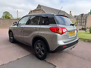 Used 2016 Suzuki Vitara SZ5 Allgrip Grey - Interior and Exterior details 7