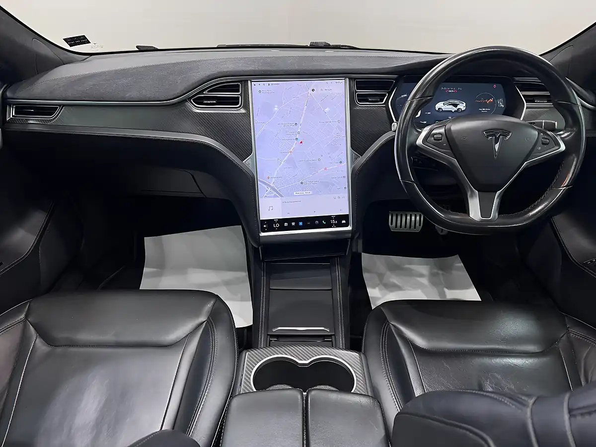 Used 2016 Tesla Model S Silver - Interior and Exterior details 18