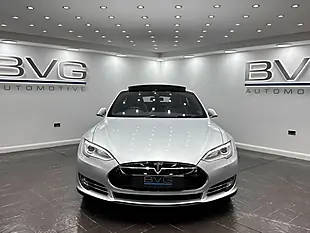 Used 2016 Tesla Model S Silver - Interior and Exterior details 4