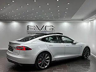 Used 2016 Tesla Model S Silver - Interior and Exterior details 9
