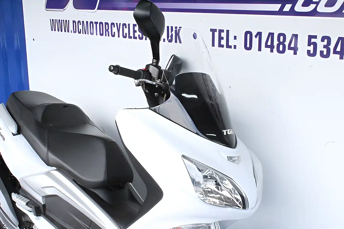 Used 2016 Tgb X-Motion White - Interior and Exterior details 20