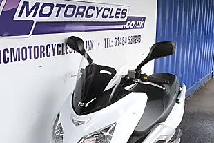 Used 2016 Tgb X-Motion White - Interior and Exterior details 5