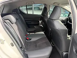 Used 2016 Toyota Aqua Gs White - Interior and Exterior details 16