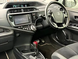 Used 2016 Toyota Aqua Gs White - Interior and Exterior details 2