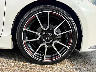 Used 2016 Toyota Aqua Gs White - Interior and Exterior details 20