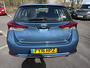 Used 2016 Toyota Auris Business Edition Blue - Interior and Exterior details 6