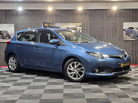2016 Toyota Auris Business Edition 1.6 D-4D