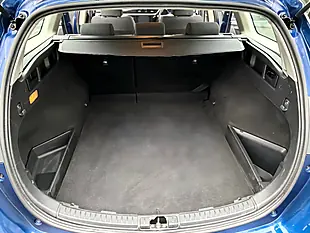 Used 2016 Toyota Auris Business Edition Touring Sports Blue - Interior and Exterior details 18