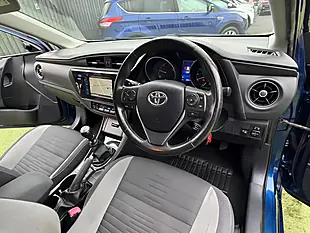 Used 2016 Toyota Auris Business Edition Touring Sports Blue - Interior and Exterior details 2