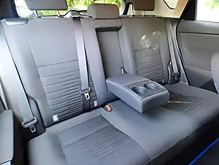Used 2016 Toyota Auris Design Black - Interior and Exterior details 9