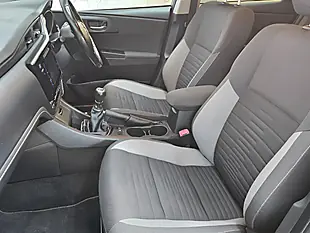 Used 2016 Toyota Auris Design Bronze - Interior and Exterior details 12