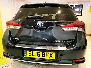 Used 2016 Toyota Auris Excel Grey - Interior and Exterior details 15