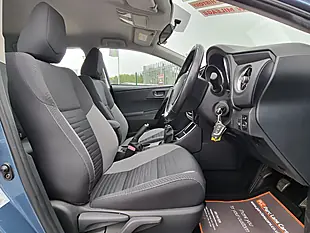Used 2016 Toyota Auris Icon Denim Blue Metallic - Interior and Exterior details 11