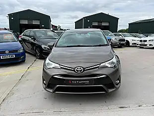 Used 2016 Toyota Avensis Business Edition Bronze - Interior and Exterior details 2