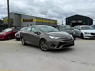 Used 2016 Toyota Avensis Business Edition Bronze - Interior and Exterior details 5