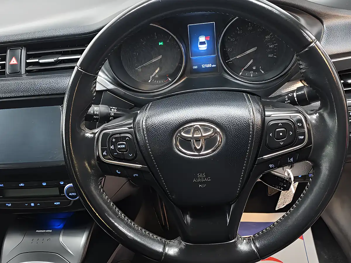 Used 2016 Toyota Avensis Business Edition Brown - Interior and Exterior details 11