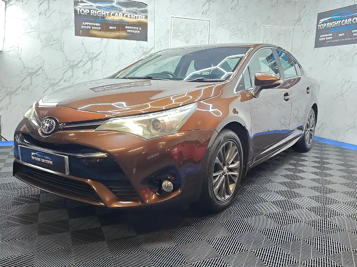 Used 2016 Toyota Avensis Business Edition Brown - Interior and Exterior details 5