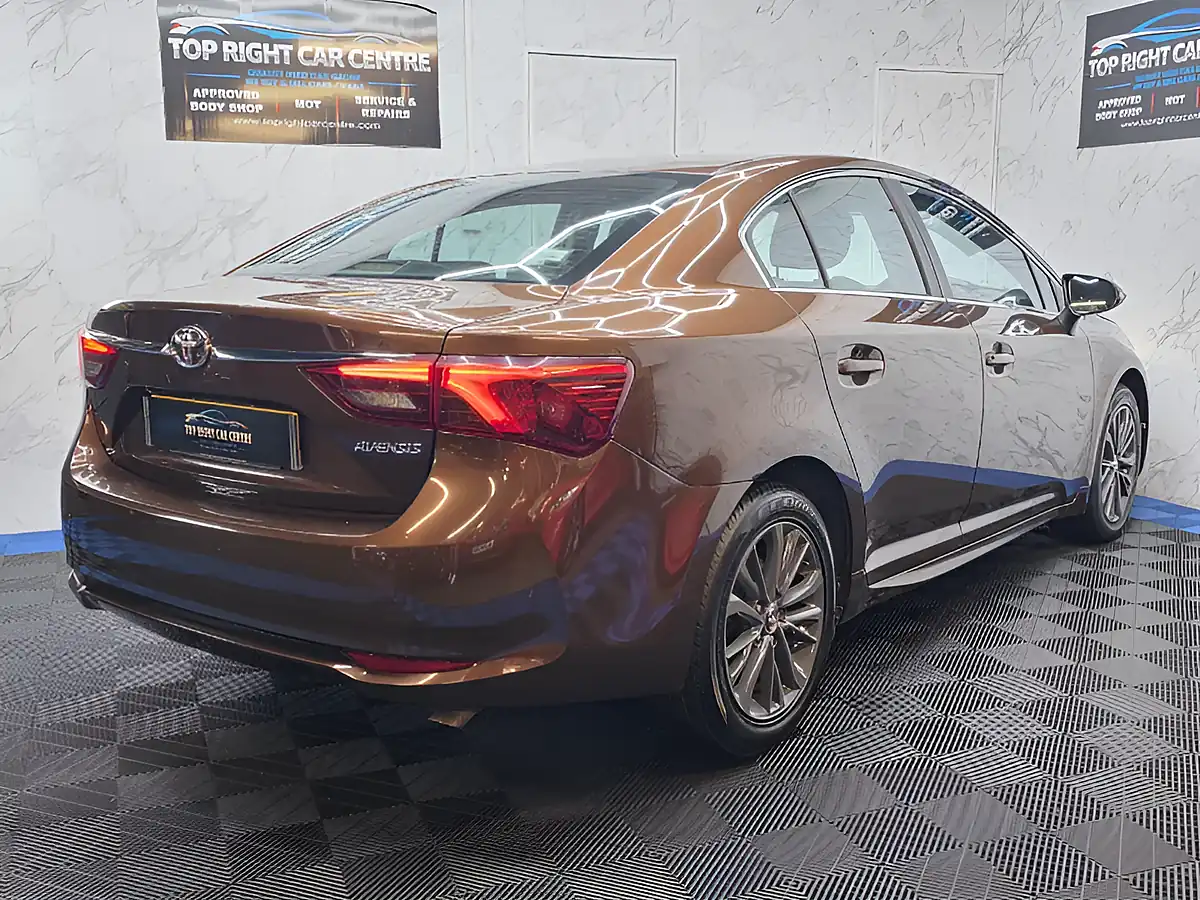 Used 2016 Toyota Avensis Business Edition Brown - Interior and Exterior details 9