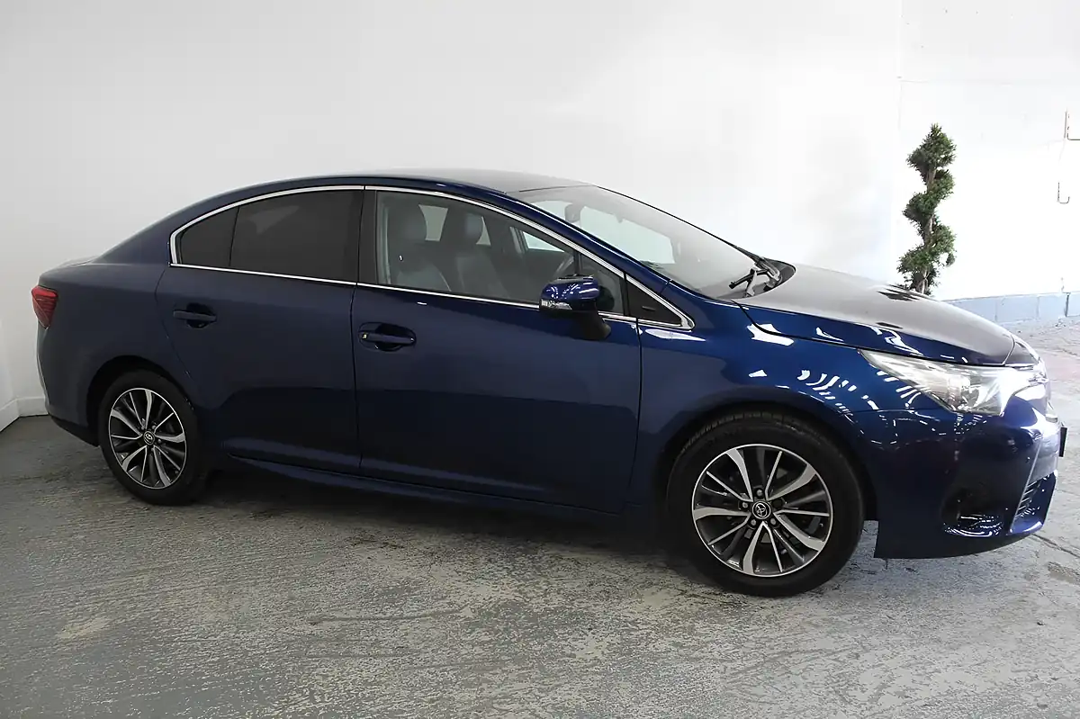 Used 2016 Toyota Avensis Business Edition Plus Blue - Interior and Exterior details 3