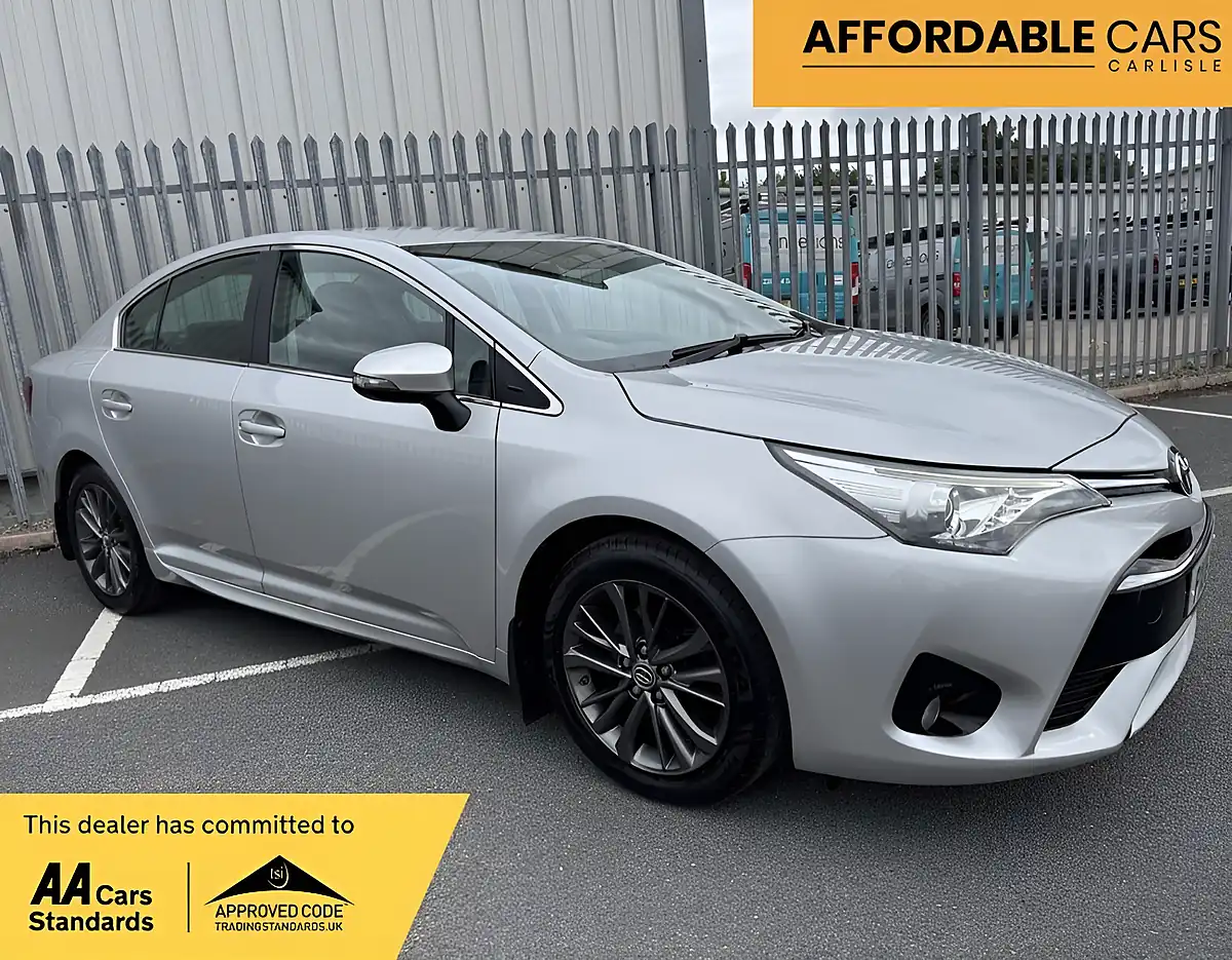 Used 2016 Toyota Avensis Business Edition Silver - Front View