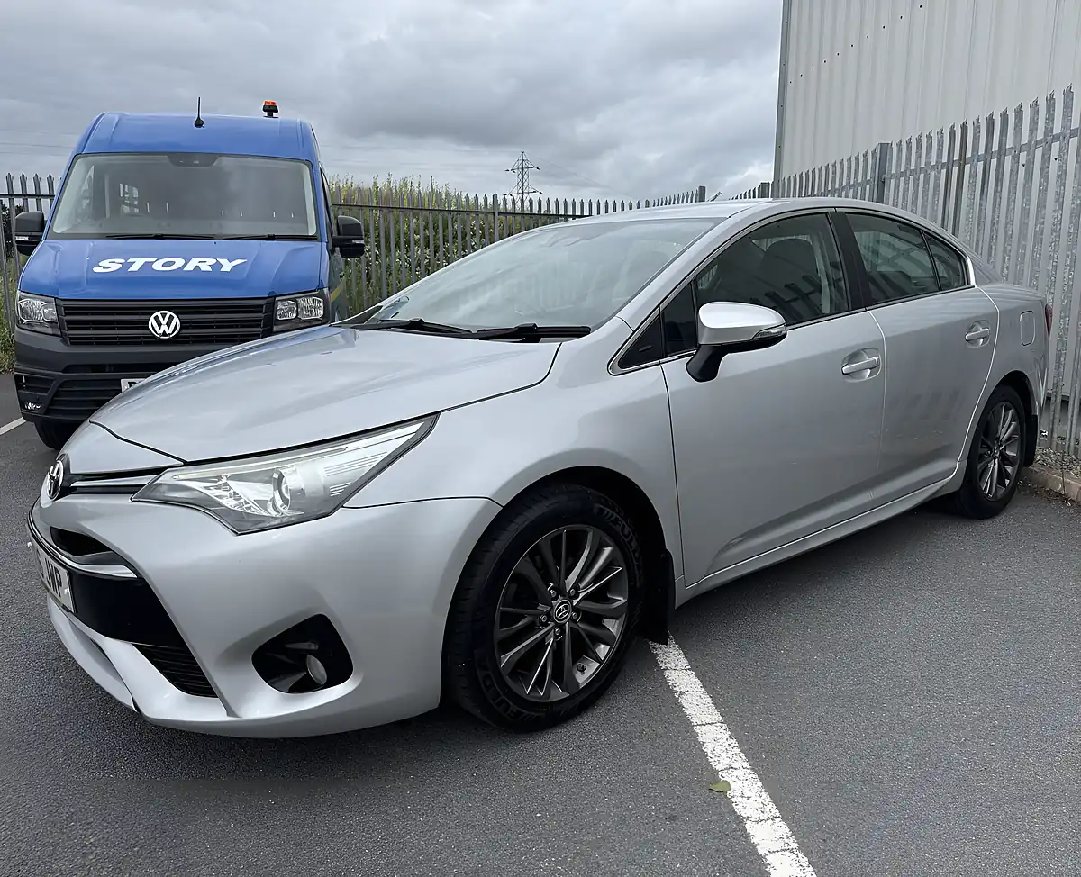 Used 2016 Toyota Avensis Business Edition Silver - Interior and Exterior details 2