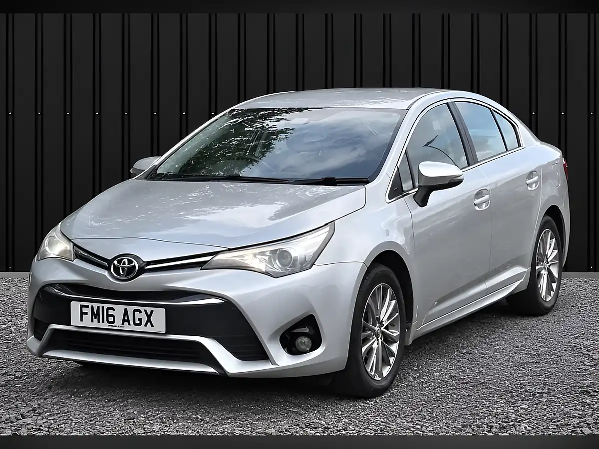 Used 2016 Toyota Avensis Business Edition Silver - Interior and Exterior details 3