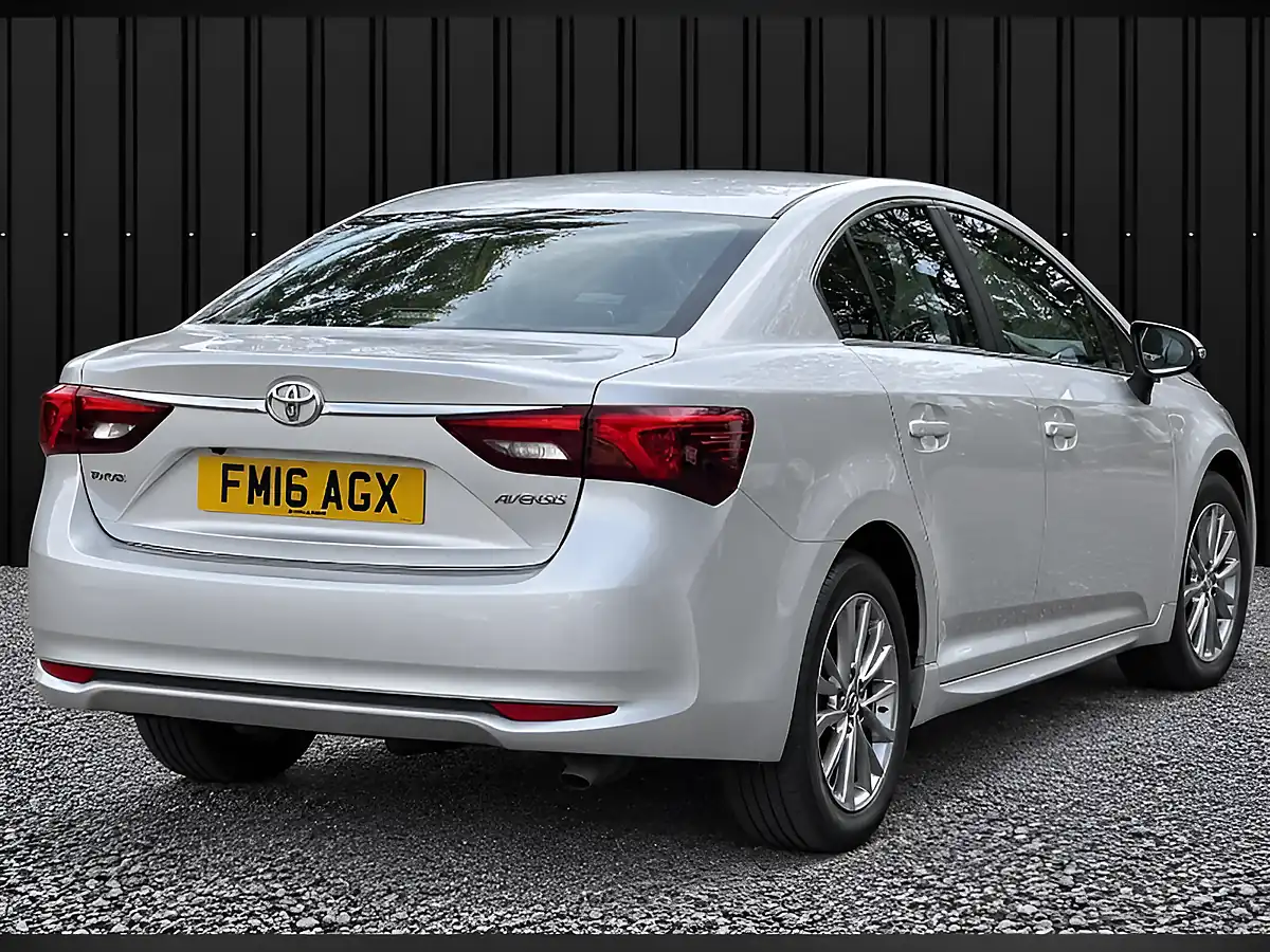 Used 2016 Toyota Avensis Business Edition Silver - Interior and Exterior details 6