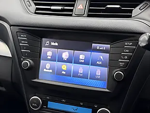 Used 2016 Toyota Avensis Business Edition White - Interior and Exterior details 17