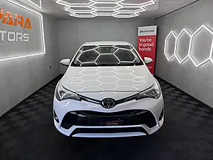Used 2016 Toyota Avensis Business Edition White - Interior and Exterior details 3