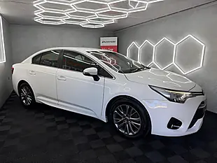 Used 2016 Toyota Avensis Business Edition White - Interior and Exterior details 8