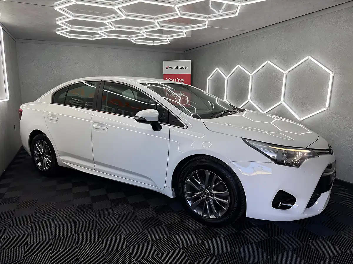 Used 2016 Toyota Avensis Business Edition White - Interior and Exterior details 8