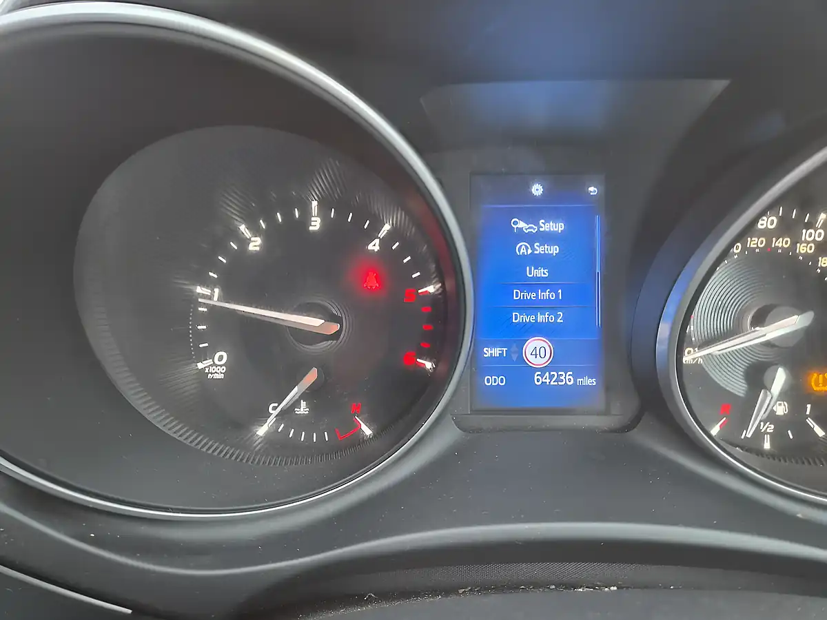 Used 2016 Toyota Avensis Business Edition White - Interior and Exterior details 17